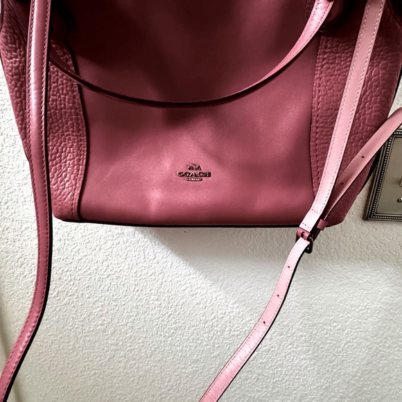 Pink hand or shoulder bag - Picture 4 of 4